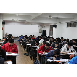 云南公务员培训机构与精英教育 助力考生成功上岸